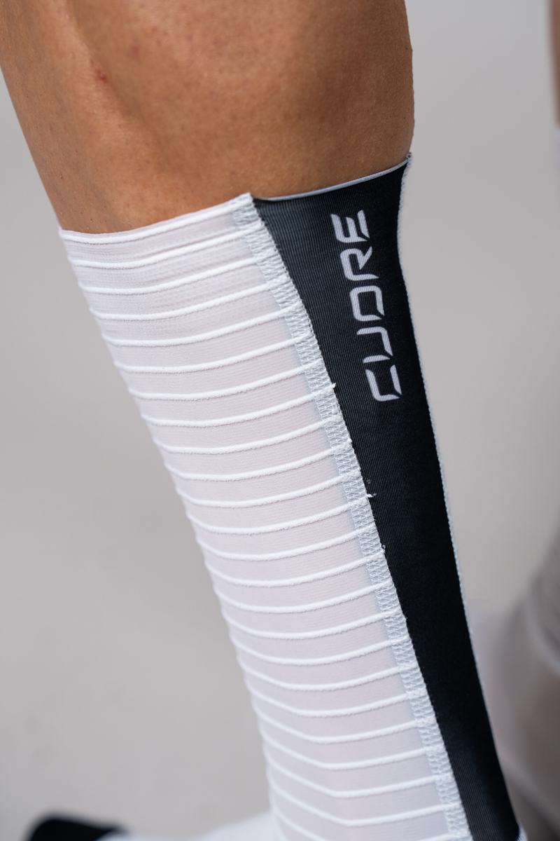 44-0100-cuore-pro-aero-socks-4.jpg