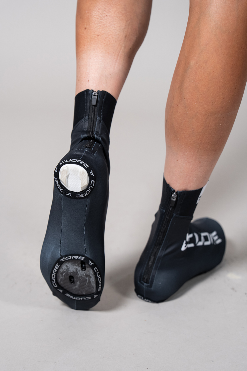 50-0015-cuore-unisex-summer-shoe-covers23-1.jpg