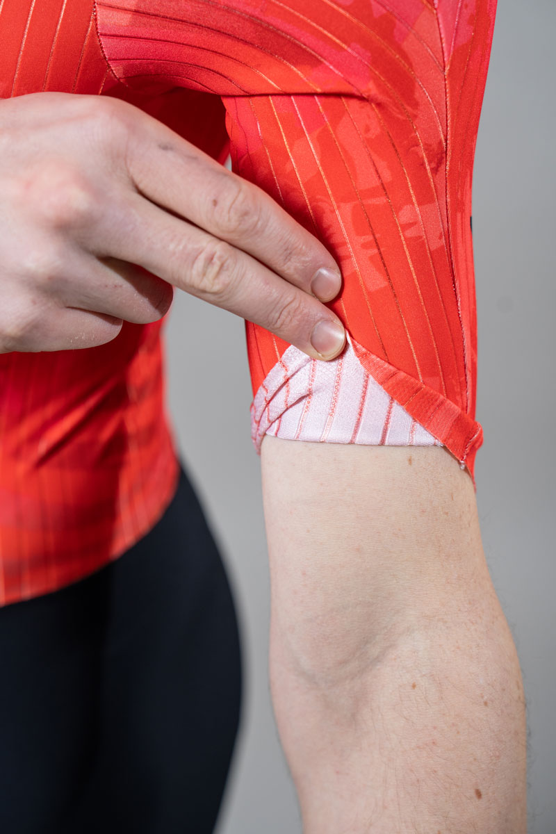 cuore-gold-pro-speed-suit-3.jpg