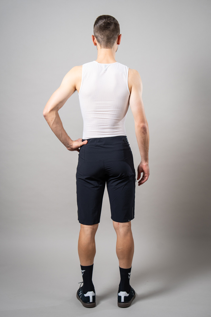 cuore-mens-all-mountain-short73.jpg
