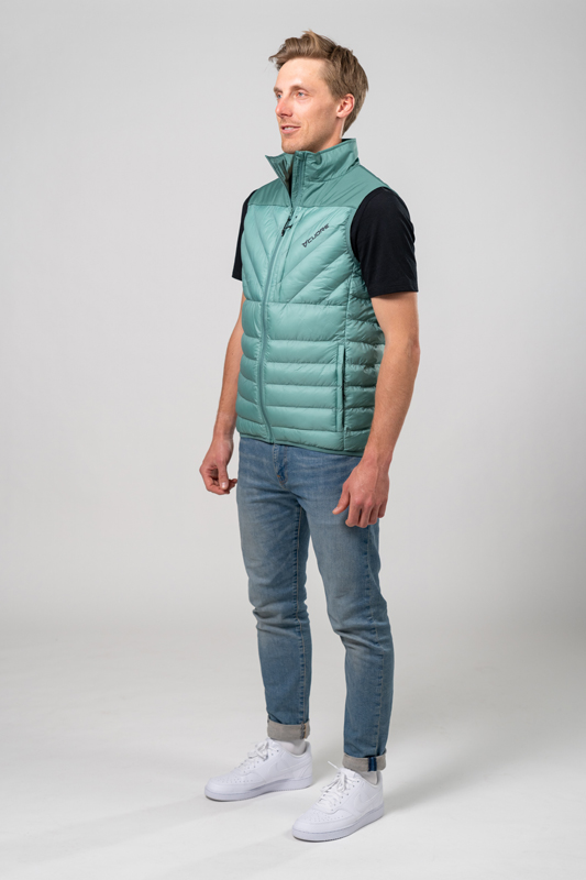 cuore-mens-lifestyle-primaloft-vest21.jpg