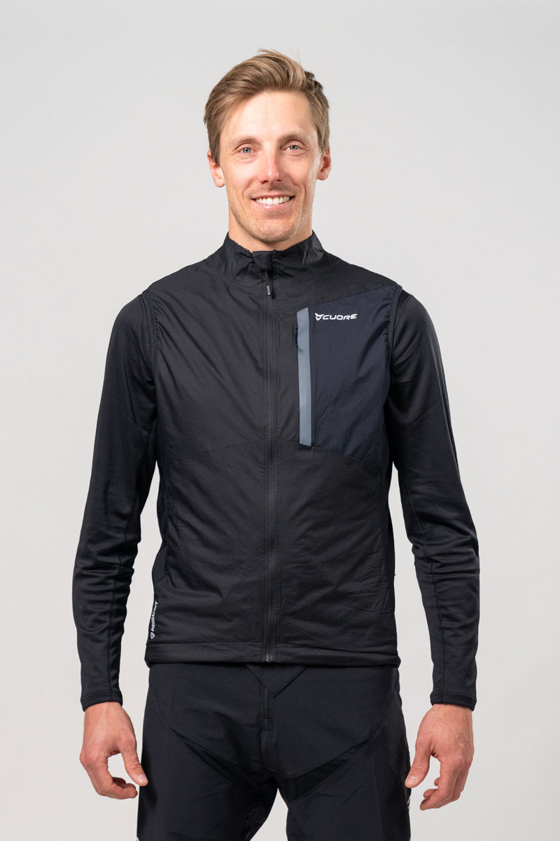 cuore-mens-primaloft-evolve-vest-black77.jpg