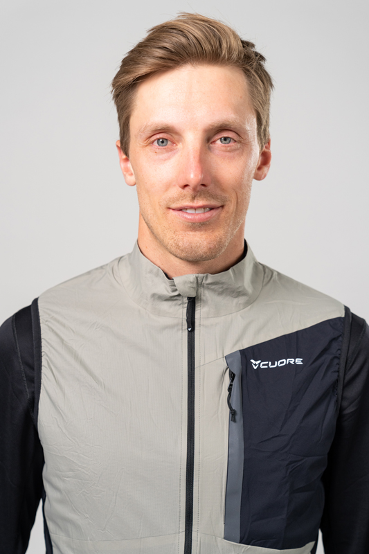 cuore-mens-primaloft-evolve-vest52.jpg
