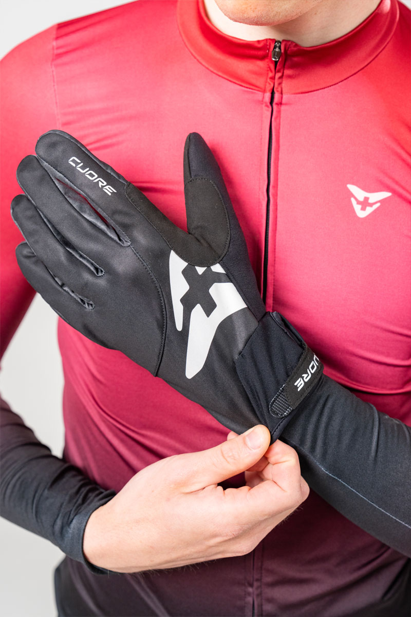 cuore-unisex-active-shield-glove-2.jpg