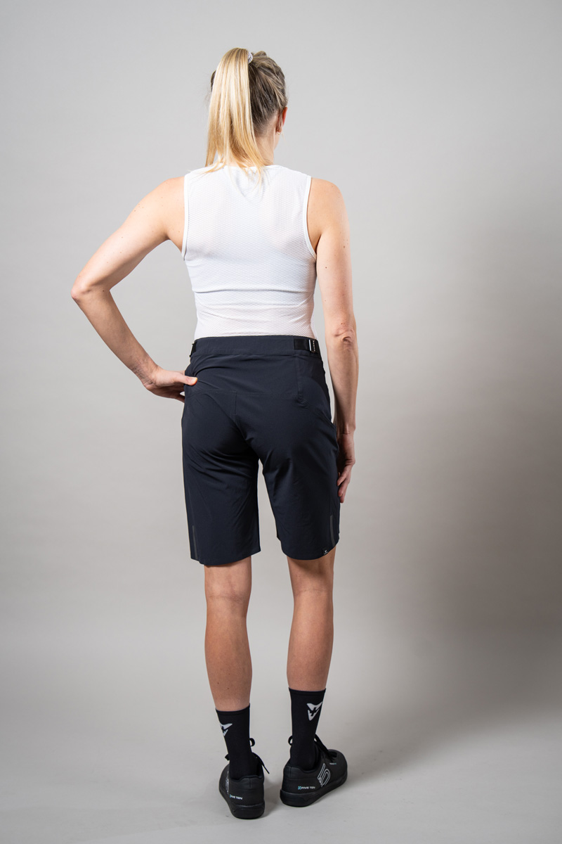 cuore-womens-all-mountain-short63.jpg