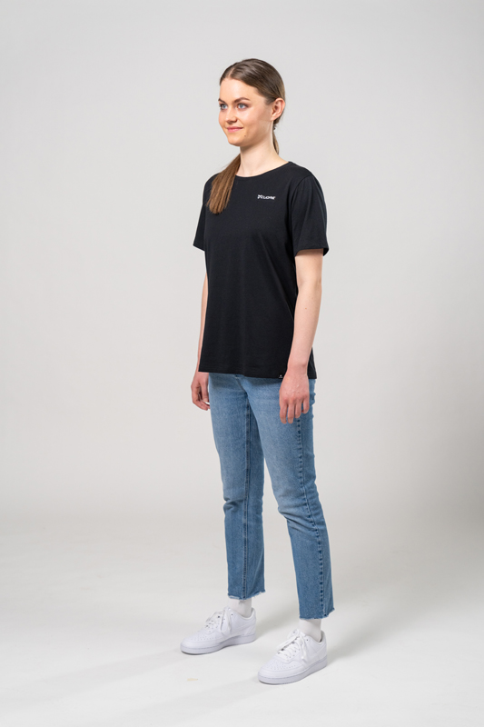cuore-womens-event-t-shirt2.jpg