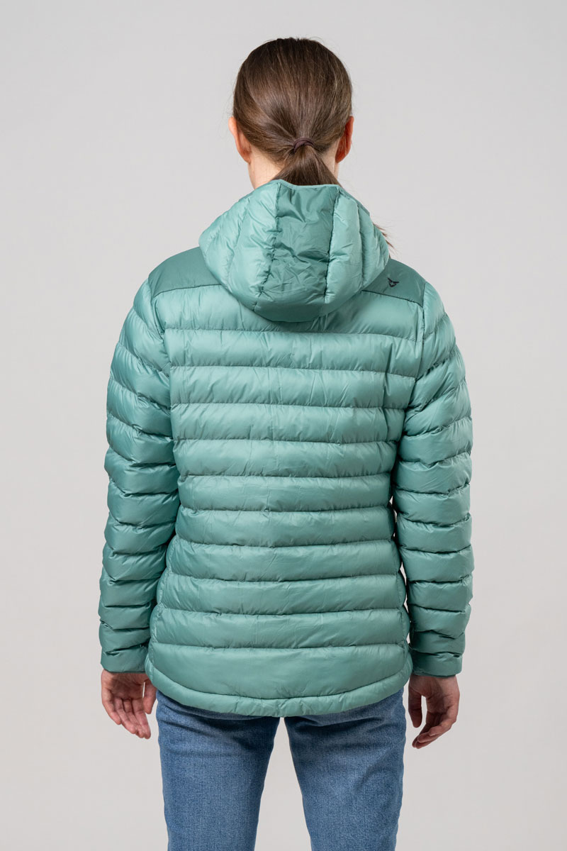 cuore-womens-lifestyle-primaloft-jacket45.jpg