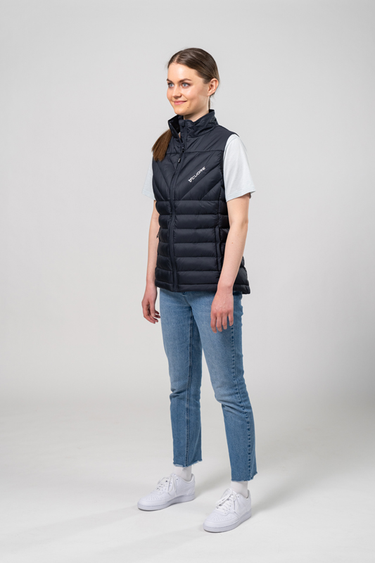 cuore-womens-lifestyle-primaloft-vest32.jpg