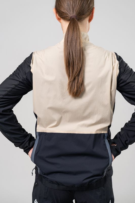 cuore-womens-primaloft-evolve-jacket80.jpg