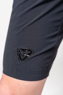 cuore-mens-all-mountain-shell-short-4.jpg