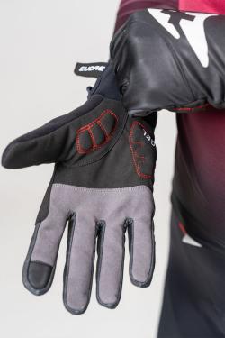 cuore-unisex-active-shield-glove-3.jpg